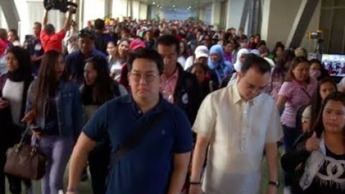 DFA welcomes 216 repatriated OFWs from Kuwait