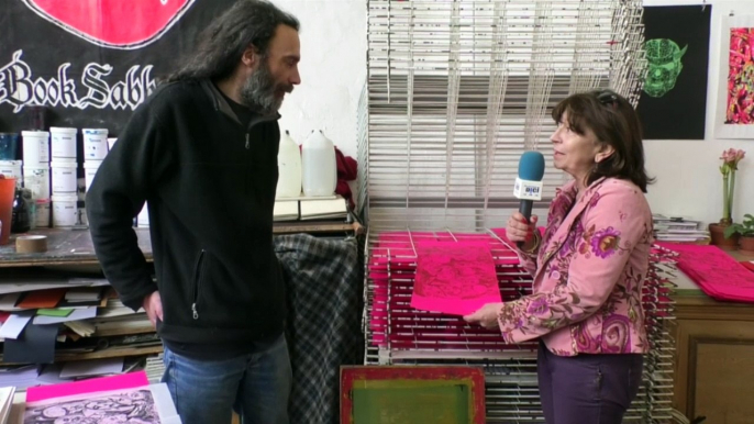 Alpes de Haute Provence : l'art de la sérigraphie au "Garage L" de Forcalquier