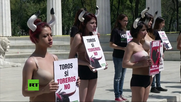 "Toros sí, toreros no": Mujeres con cuernos contra las corridas de toros
