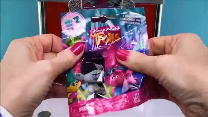 Trolls Toy Vending Machine Series 3 Blind Bags Opening Dreamworks Toys Surprises for Kids Fun Play