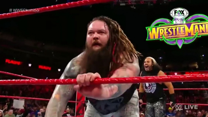 MATT HARDY ATACA A BRAY WYATT EN ESPAÑOL WWE RAW 5/2/18 EN ESPAÑOL