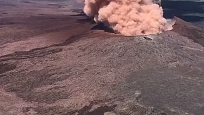 Pu’u 'O’o Volcanic Vent Churns Smoke Following Kilauea Eruption