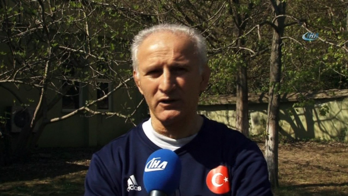 Ata Karataş: “Avrupa Şampiyonası’ndan 3 ile 5 arası madalya bekliyoruz”- Türkiye Güreş Federasyonu Koordinatörü Ata Karataş:- “Güreş Türk sporuna damga vuruyor”