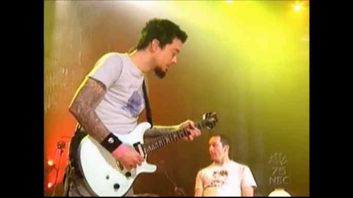 311 on 'Last Call with Carson Daly’ (2002)