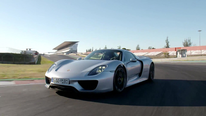 Porsche 918 Spyder in Rhodium Silver Metallic at Hybrid Trackdays