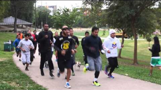 MANNY PACQUIAO RUNNING WITH SPARRING PARTNERS for Manny Pacquiao vs Floyd Mayweather