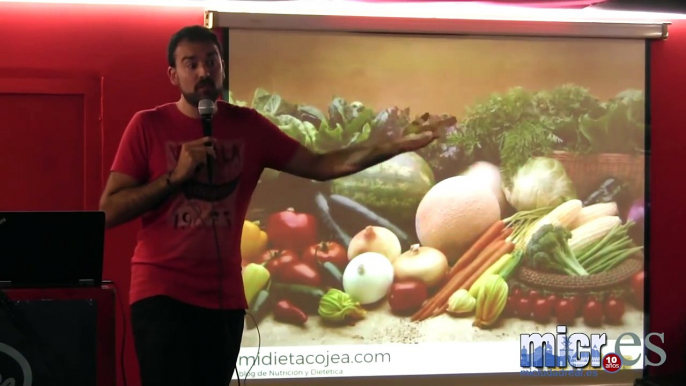 Mentiras sobre nutrición que escuhas a diario - Aitor Sánchez en el Pint of Science Ciudad Real