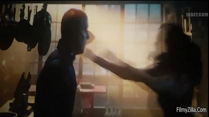 Kissing Seen In Deadpool 2 movie - Copy