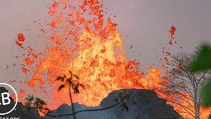 Livestream Captures Active Kilauea Lava Flow in Lower Puna, Hawaii