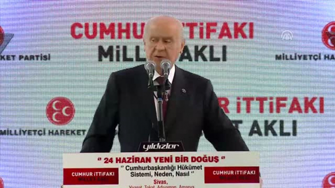 Bahçeli: "Terörist Her Yerde Teröristtir"