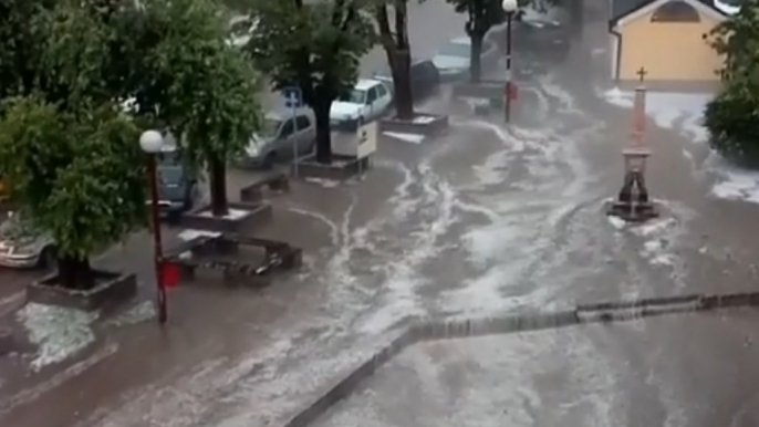 Torrential Rain and Hail Makes Serbian Streets Look Like Flowing Rivers