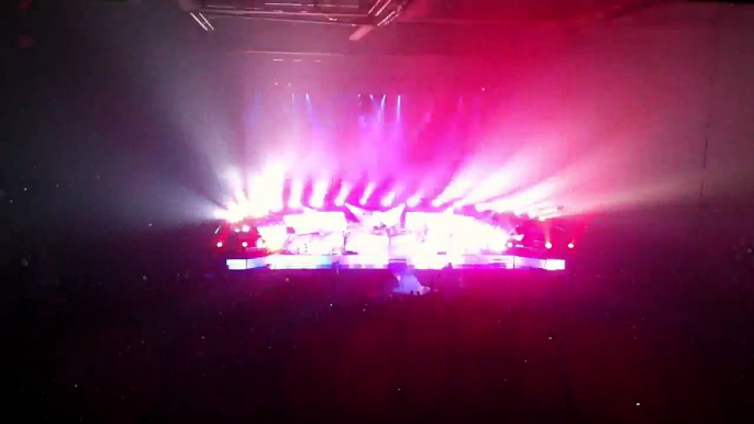 Muse - Map of the Problematique, Adelaide Entertainment Centre, Adelaide, SA, Australia  12/4/2013