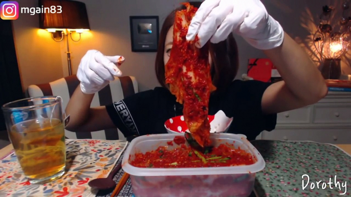 대전선화동 실비김치 매운김치 밥조금 먹방 mukbang eating show very spicy Kimchi 辣的泡菜 辛いキムチ Kimchi cayحارّ الكيمتشي