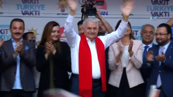 Başbakan Binali Yıldırım: "Cumhur İttifakı Münbiç'te, Kandil'de Terörü Yerle Bir Etmektir"