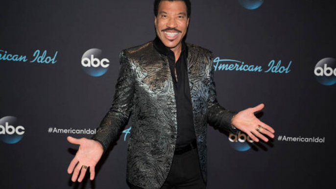 Happy Birthday, Lionel Richie!