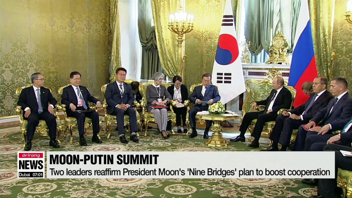 Moon, Putin focus on strengthening economic copperation and strategic partnership