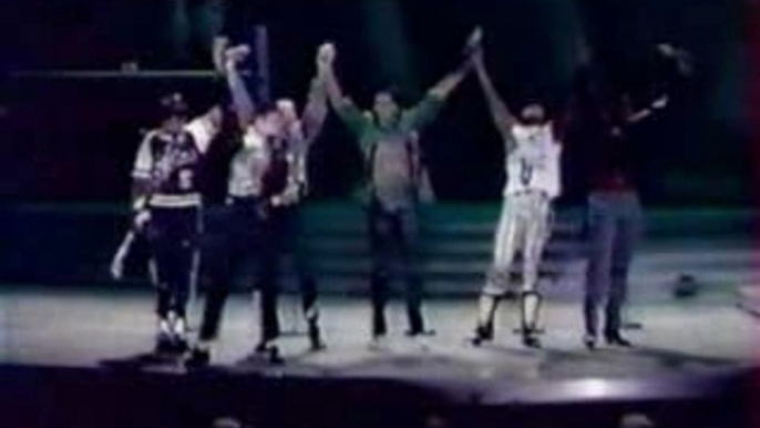 1983  Michael Jackson - Billie Jean & Jackson 5 medley