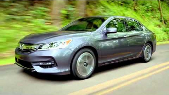 2016 Honda Accord Sedan Touring Modern Steel Metallic - Driving Video | AutoMotoTV