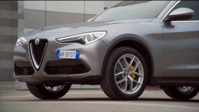 Alfa Romeo Stelvio Exterior Design in Grey Trailer | AutoMotoTV