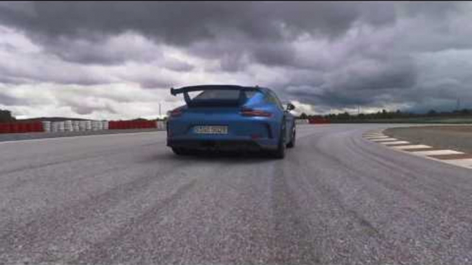 Porsche 911 GT3 on the race track in Sapphire Blue Metallic | AutoMotoTV