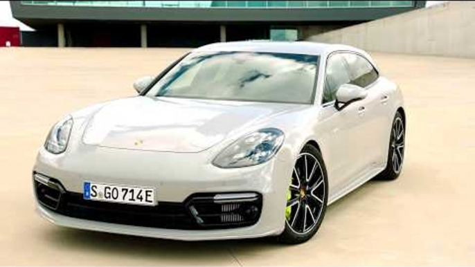 Porsche Panamera Turbo S E-Hybrid Sport Turismo in Crayon Design Hybrid Trackdays