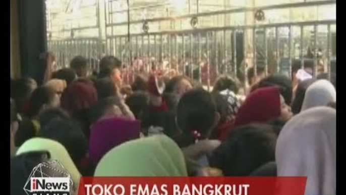 Heboh!! Toko Emas Isu Bangkrut, Ratusan Warga Menyerbu Toko Emas - iNews Siang 24/07