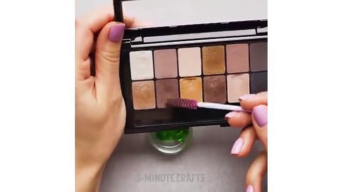 15 MAKEUP HACKS THAT WILL SAVE YOUR DAY