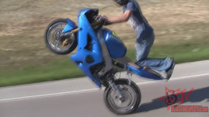 LONGEST Motorcycle WHEELIE On Highway Street Bike STUNTS Long Motorbike WHEELIES Stunt Bike TRICKS