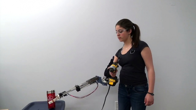 Wearable Robotic Third Arm - 2nd Prototype - Scenarios