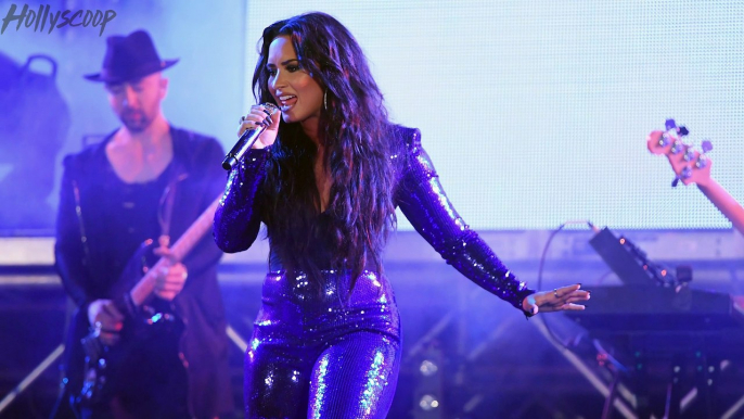 Demi Lovato’s Guitarist EXPOSES Her “So Called” Friends For Overdose!