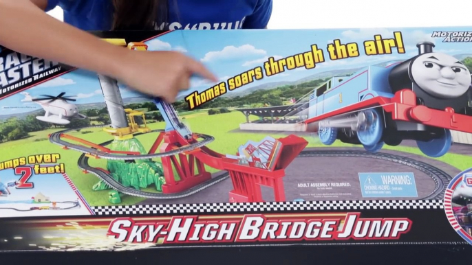 Kids Unboxing Toys - Episode 11 - THOMAS & FRIENDS TRACKMASTER SKY-HIGH BRIDGE JUMP