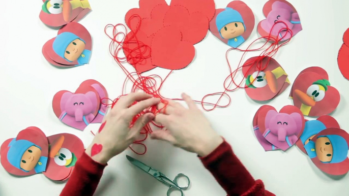 Pocoyo Arts & Crafts: Paper Heart Garland Curtain | VALENTINES DAY