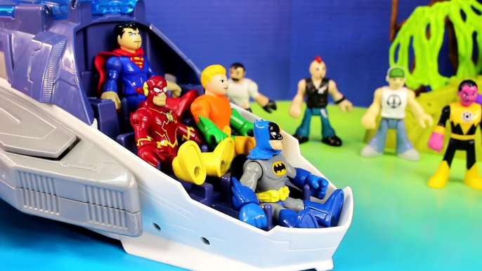 Imaginext Flash Superman Batman Flash Cyborg & Aquaman Try To Stop Injustice League Tryout