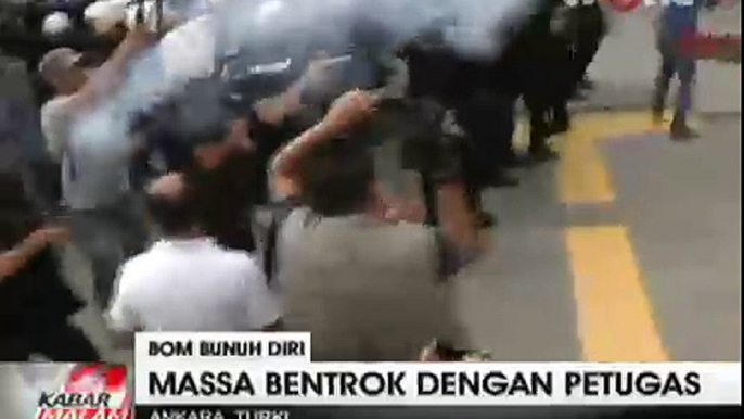 Pengunjuk Rasa dan Polisi Bentrok di Turki