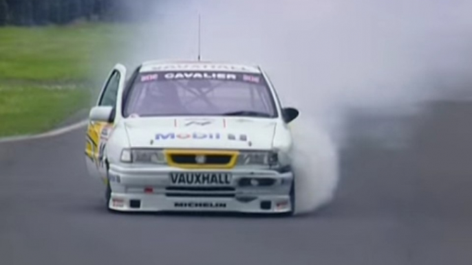 British Touring Cars Highlights | Smoked Out!