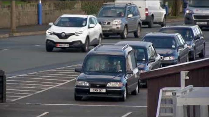 Don Padgett funeral procession along the TT course pit lane