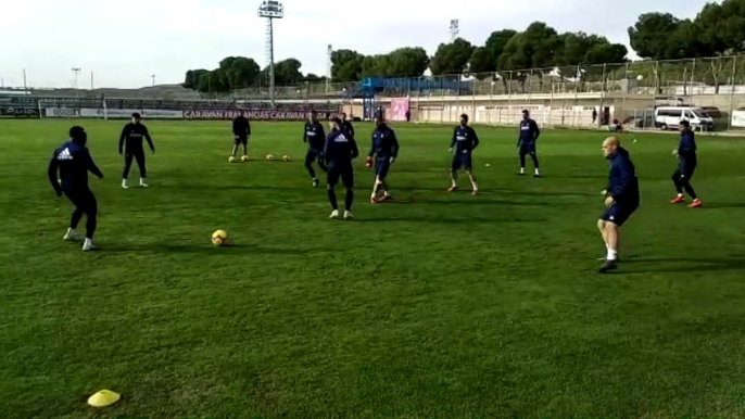 Rondos en el Entrenamiento del Real Zaragoza