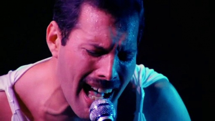 El biopic sobre Freddie Mercury con Baron Cohen se estrenará a principios de 2014