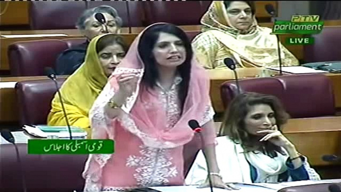 PTI MNA Ke Hathon PMLN Ki Dhulai - PMLN Ke Log Assemblies Se Uth Kar Jaane Lagay