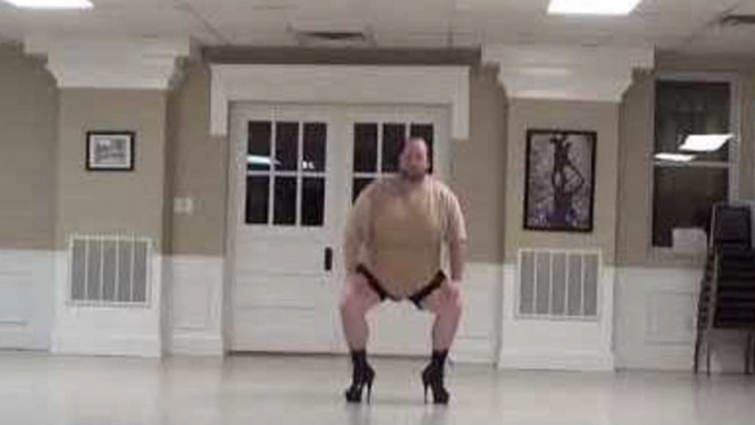 Plus-Size Dancer Has Better Moves Than You, Even in Heels