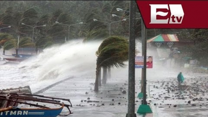 Filipinas es azotado por el tifón Haiyan / Armando Gallegos y Kimberly Armengol