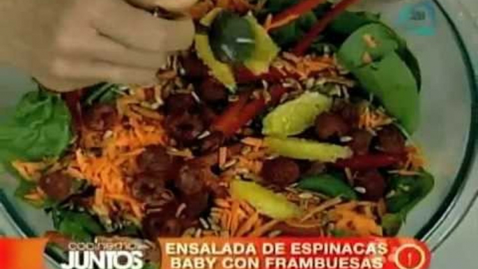 Cocinemos Juntos-Ensalada de Espinaca baby con Frambuesa