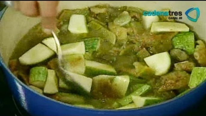 Receta de chicharrón con nopales. Recetas de comida fáciles y rápidas / Cocina Mexicana