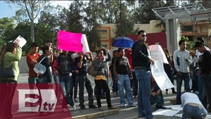 Normalistas hacen paros en avenidas importantes en Chilpancingo Guerrero :Excélsior informa