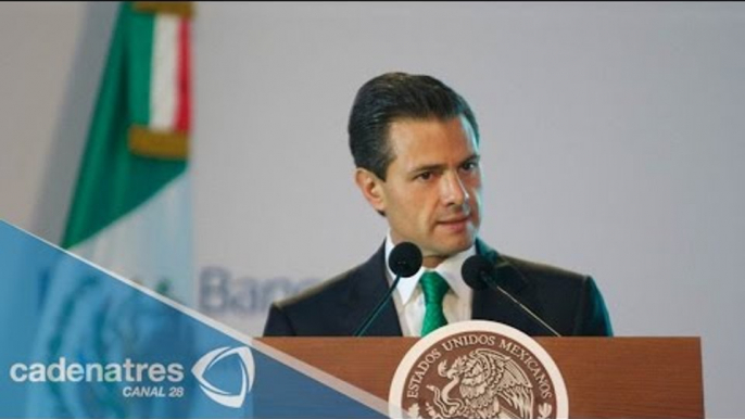 Peña Nieto se solidariza con madres de normalistas desaparecidos