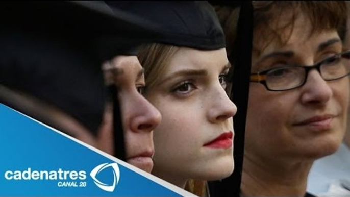 Emma Watson se gradúa de la universidad / Emma Watson graduates from college