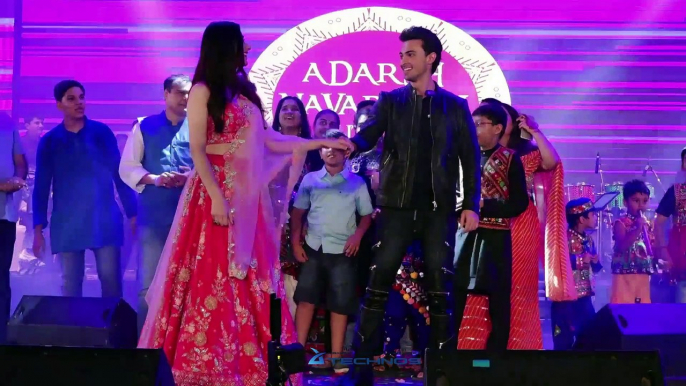 SPOTTED: Aayush Sharma And Warina Hussain @Adarsh Navratri Utsav 2018 | LoveYatri promotions