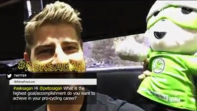 A little green guest joins me in this episode of the #AskSagan show with Eurosport. Send more questions using the #AskSagan hashtag and I'll try to answer the b