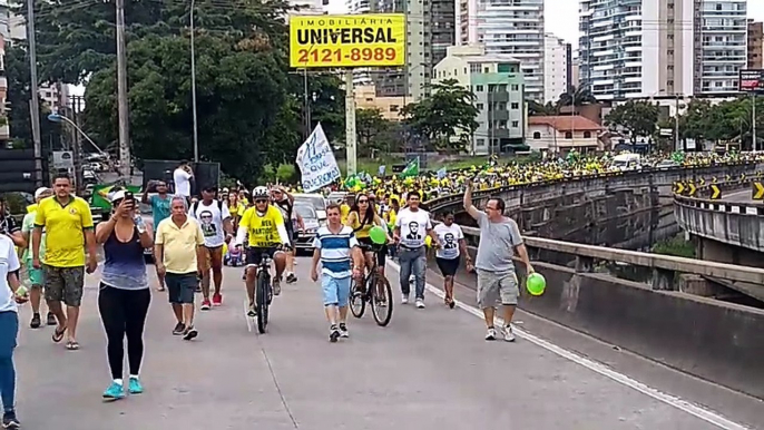 Terceira Ponte,  no sentido Vitória, bloqueada por manifestantes