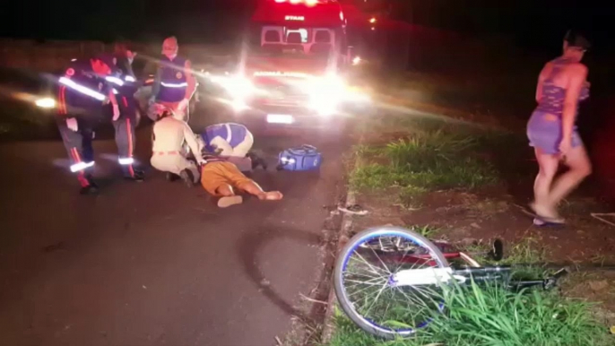 Homem tem lesões graves ao cair de bicicleta